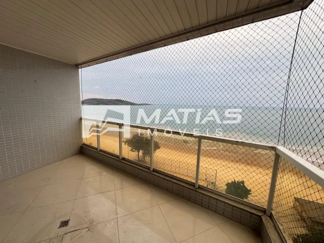 Aluguel de Apartamento na Praia do Morro, Guarapari-ES: 3 Quartos, 2 Suítes, 1 Sala, 3 Ban