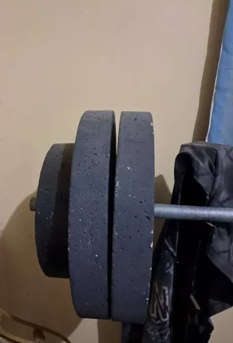 Vende-se ESTAÇÃO DE SUPINO para musculação