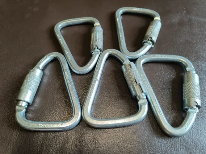 Mosquetões de escalada e rapel 45kN