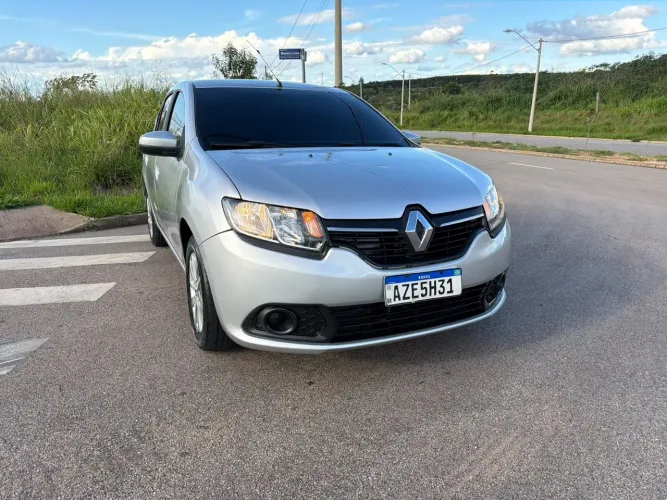 Renault Logan Expres./exp. UP Hi-flex 1.0 16V 4P 2015