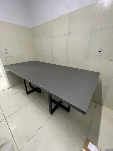 Mesa de reunião 2,00 X 0,90
