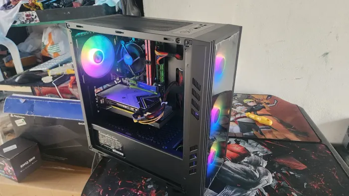 PC Gamer i7 8700 (Max Turbo 4.60GHz) 16GB SSD NVme 512GB RX 5500 4GB