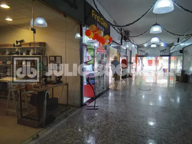 Loja : / Comercial / Jardim Botânico