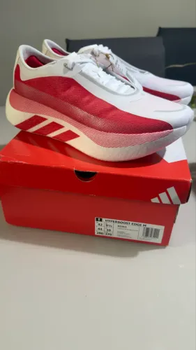 ADIDAS HYPERBOOST EDGE NOVO SEM USO 42BR