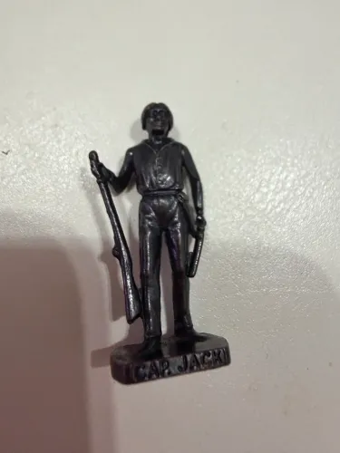 Miniatura vintage de metal do Cap. Jack, fábrica SCAME, Kinder Ovo europeu, anos 80