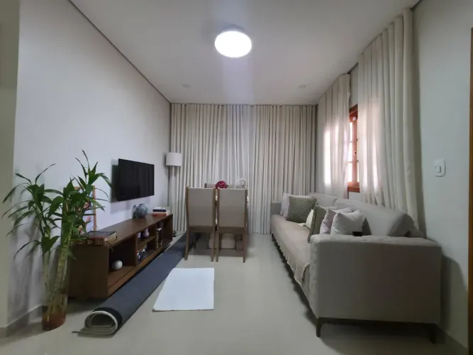 Vendo uma Casa no Aponiã