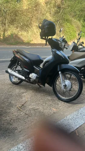 Biz ES 125 - Única Dona