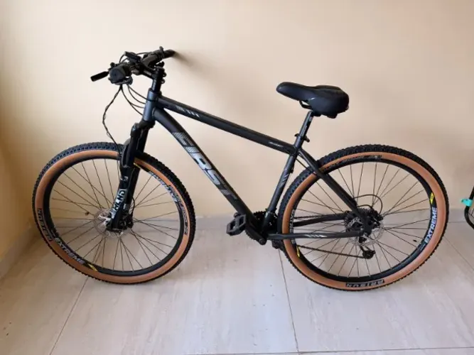 Bicicleta Mountain Bike Aro 29, Pouco Uso, Ótimo Estado