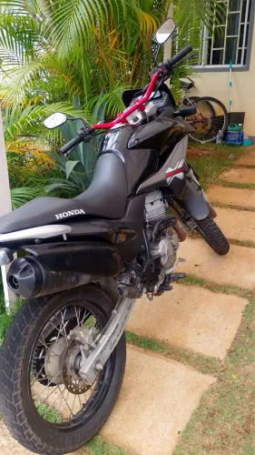 XRE 300 TROCO POR PCX/NMAX PAU A PAU/ OU VENDO