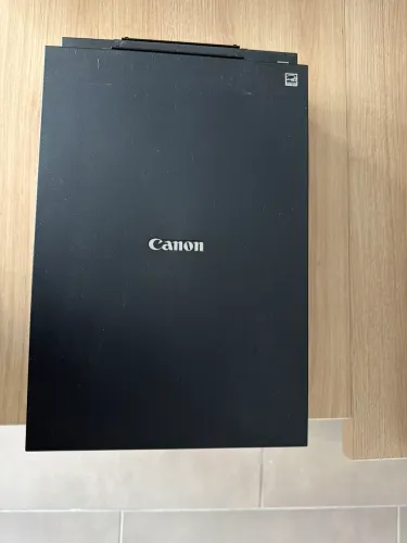 Scanner Canon Lide 300