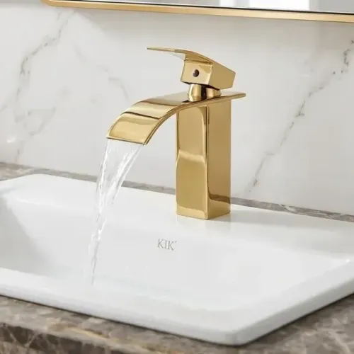Torneira Cascata Misturador Monocomando Banheiro Lavabo Metal Quente Frio Cuba DOURADA