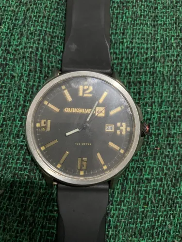 Relógio Quiksilver Beluka R$400