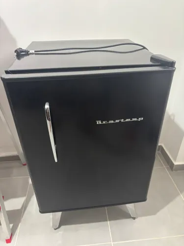 Frigobar retrô 