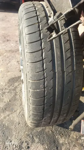 4 PNEUS COM RODAS AIR CROSS NOVOS