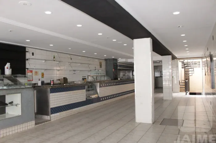 Ponto Comercial em Localização Estratégica ao Lado da FAAP e Mackenzie, Ideal para Restaur