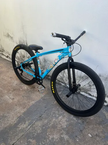 Bicicleta aro 29 equipada