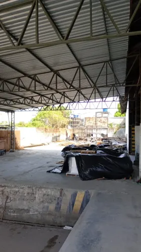 Galpao par aluguel c/ 2.700 M2 na Cachoeirinha - Manaus - AM