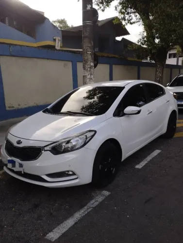Kia Motors Cerato 1.6 16V Flex Aut. 2015