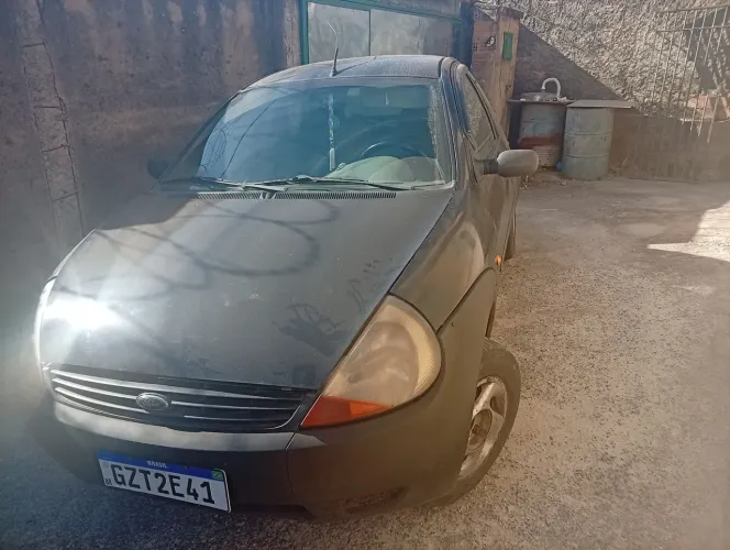 Ford KA GL 1.0i Zetec Rocam 2002
