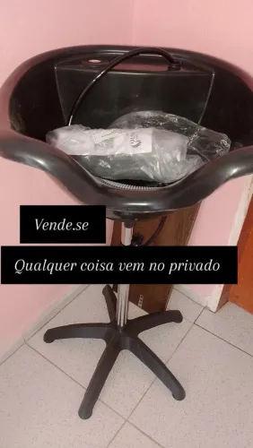 Vendo um lavatório de cabelo Novo nunca usei 