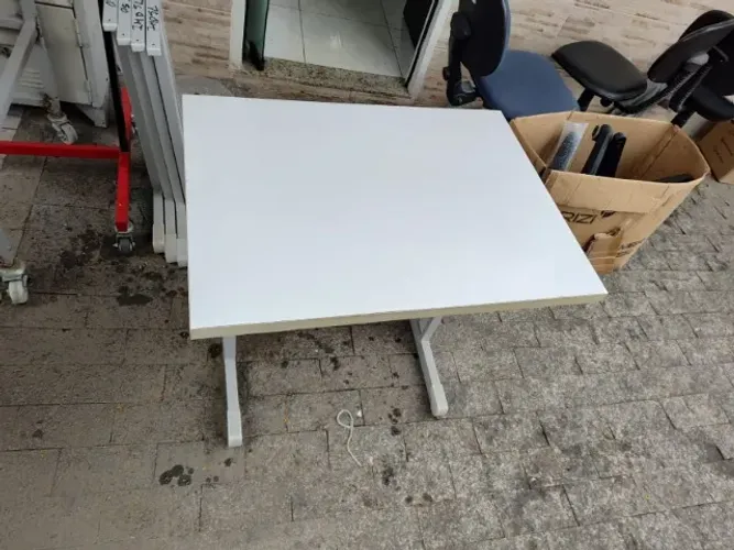 Mesa de Escritório - Cinza - 80x60