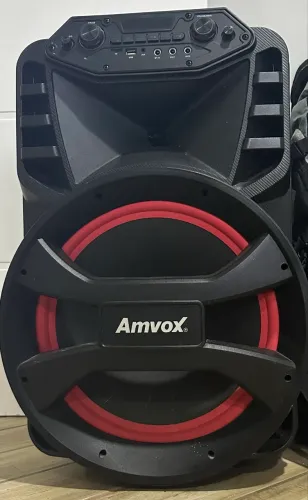 Caixa de Som Amplificada Amvox ACA 880 Vegas 880W Woofer 15" SFM