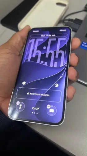 IPHONE 16e Branco trincado iOS 27 TEM CONVERSA
