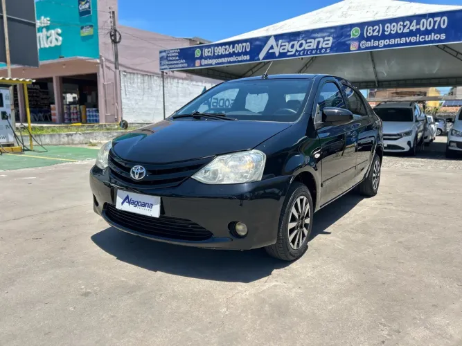 Toyota Etios X Sedan 1.5 Flex 16V 4P Mec. 2017