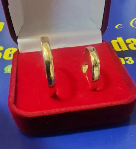 Alianças Ouro 18 Kilates Peso 1.80 Gramas 3 mm