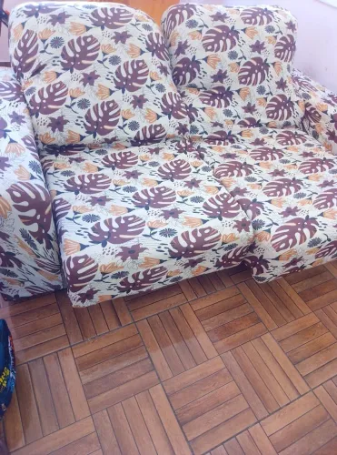 Sofá e violão