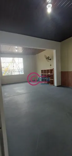 Cód. 012 - Sala comercial nos altos a 50 mts do Lider de Canudos e pertinho da Jurunense