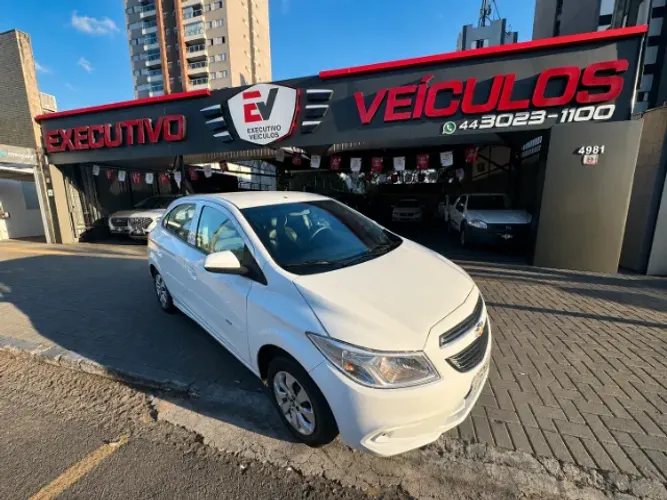 Chevrolet Onix Hatch LS 1.0 8V Flex Power Mec. 4P 2016