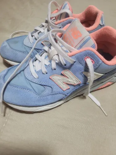 Tênis New balance retrô