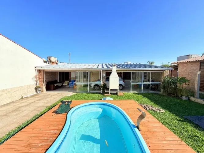 CASA À VENDA EM IMBÉ  BALNEÁRIO ALBATROZ