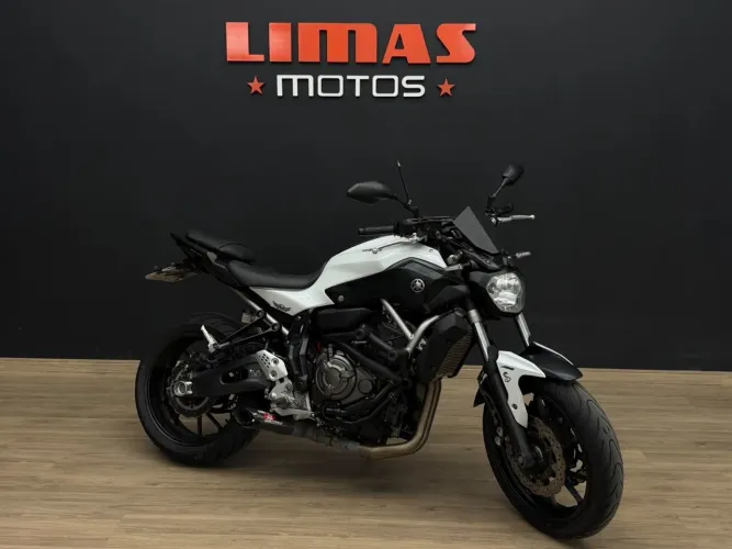 MT 07 700 Branca 2016 ABS - Apenas 53.500 KM.
