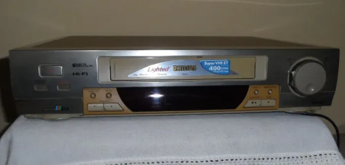 Vídeo Cassete Super VHS Philips VR988