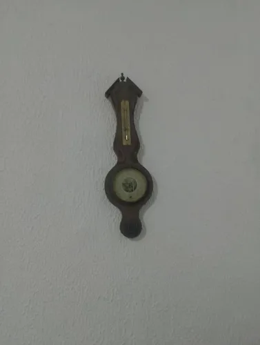 Barômetro de parede (retrô)