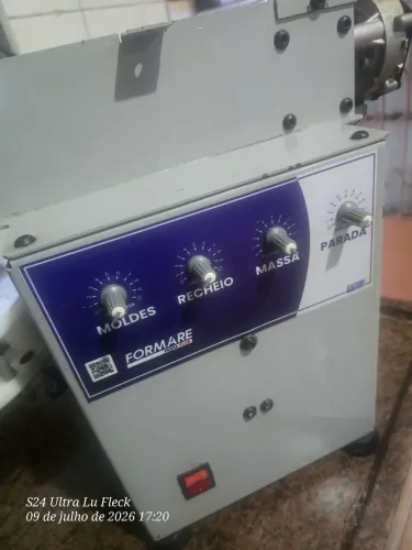 Maquina de salgados