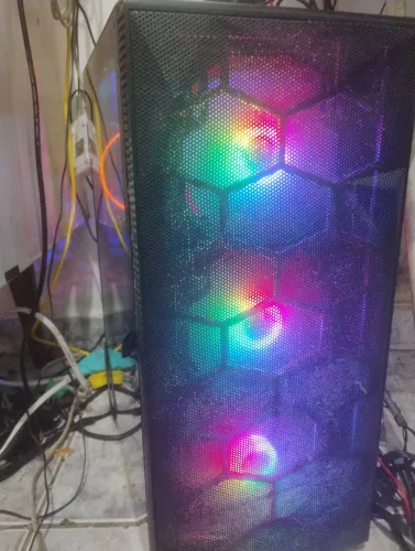 PC GAMER + MONITOR AOC 180HZ