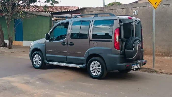 Fiat Doblo Adv/adv Tryon/locker 1.8 Flex 2015
