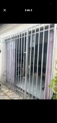 Vendo uma Porta de vidro 2.35 de largura 2.10 de altura