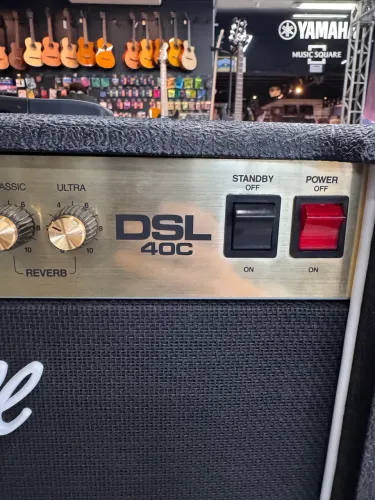 Amplificador Marshall DSL 40 C 110v novíssimo nota fiscal e garantia 