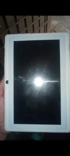 Vendo tablet, ele so ta com o som chiando