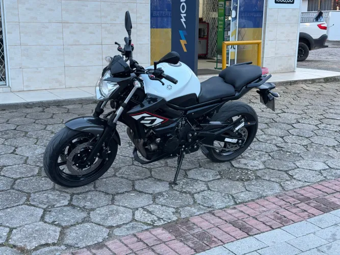 Yamaha XJ6 N SP ABS