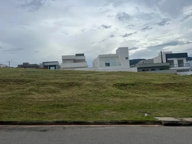 Lote / Terreno de 250m² no Condomínio Reserva Ermida 1 Jundiaí
