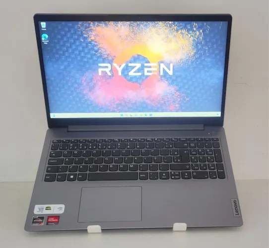 Notebook Lenovo Ryzen 7 5700U | 8GB RAM + SSD NVMe | Super Rápido | Top de Linha