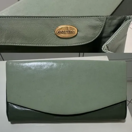 CARTEIRA DE COURO MACIO EM 2 TONS DE VERDE- ELEGANTE E ATEMPORAL
