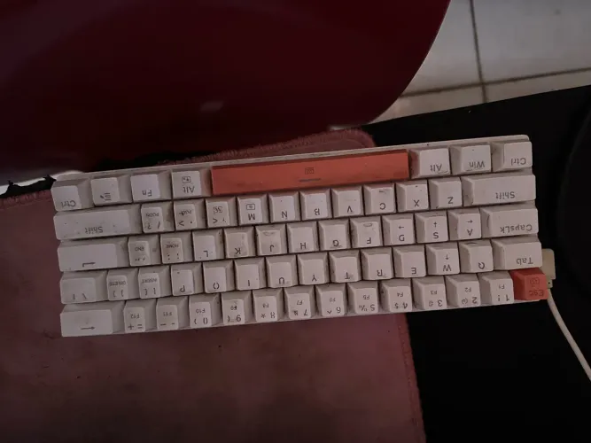Teclado semi mecânico K500