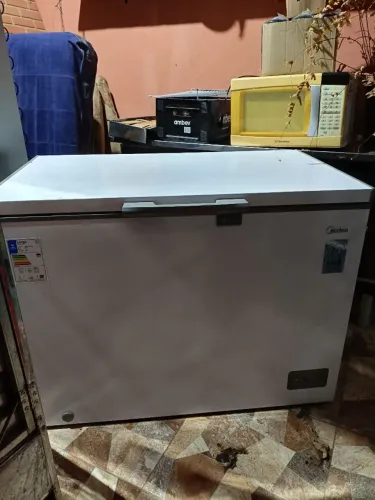 Freezer Midea 220v