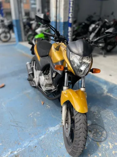 Honda CB 300R 300 cc 